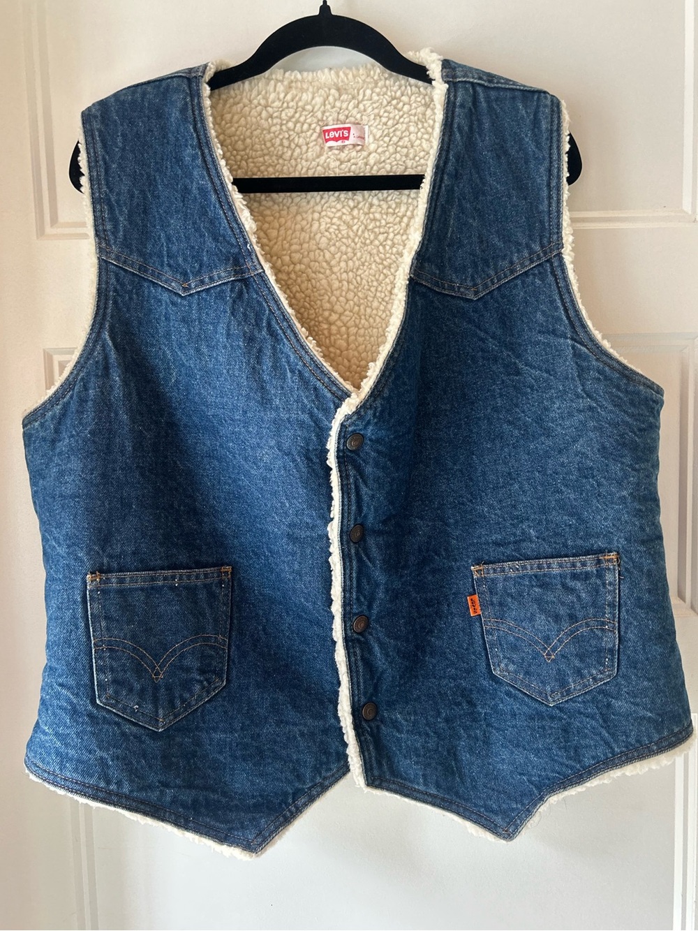 Vintage 80 Levi’s Sherpa Lined Denim Trucker Vest XL Orange Tab Made USA Western